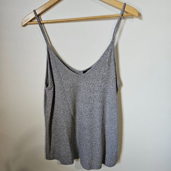 Forever 21 Gray Tank Top - Picture 1 of 11